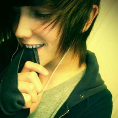 18. gay. I'll wear lace if you want me to