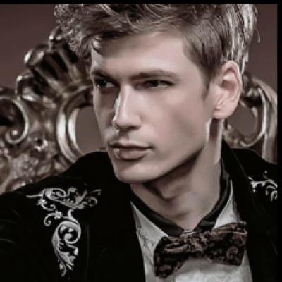 _CharlesWhitley's profile picture. The Sole heir to the Whitley Fortune, and Orphan due to the mysterious fire of the Opera Garnier in Paris. #PhantomOfTheOperaRP