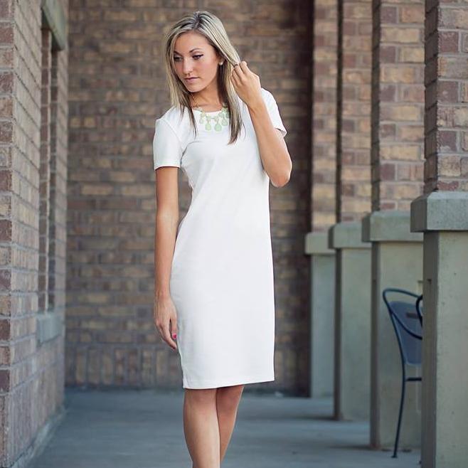 Charlotte Mynt’s purpose is to provide classy and beautiful clothes while also providing a way to be comfortable and modest.