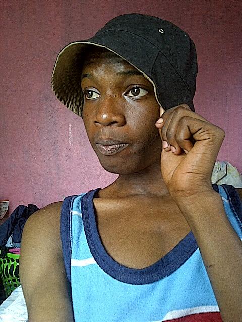 desmond_daley's profile picture. Sorry girl my only interests are in men .