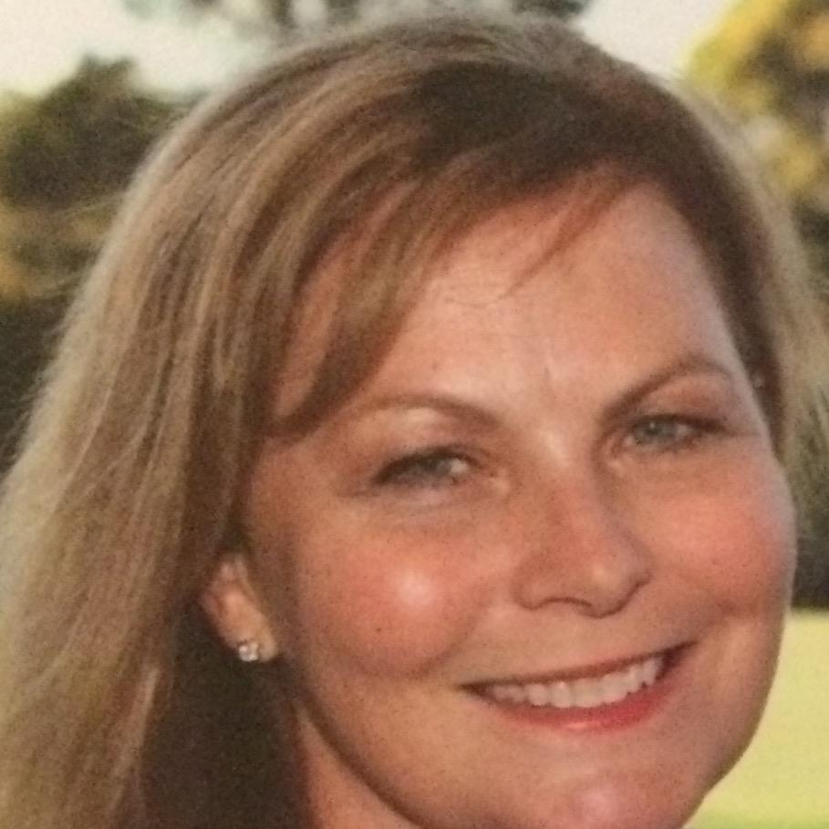 WithEllieMc's profile picture. 