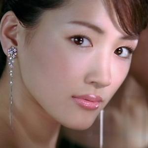 AYASE_beauty4's profile picture. 綾瀬はるかの最新情報と可愛い画像をつぶやいています☆ 応援RTお願いします☆ 【非公式】