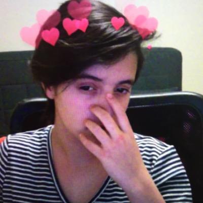 hetero nao assumida / instagram: gabicantarino