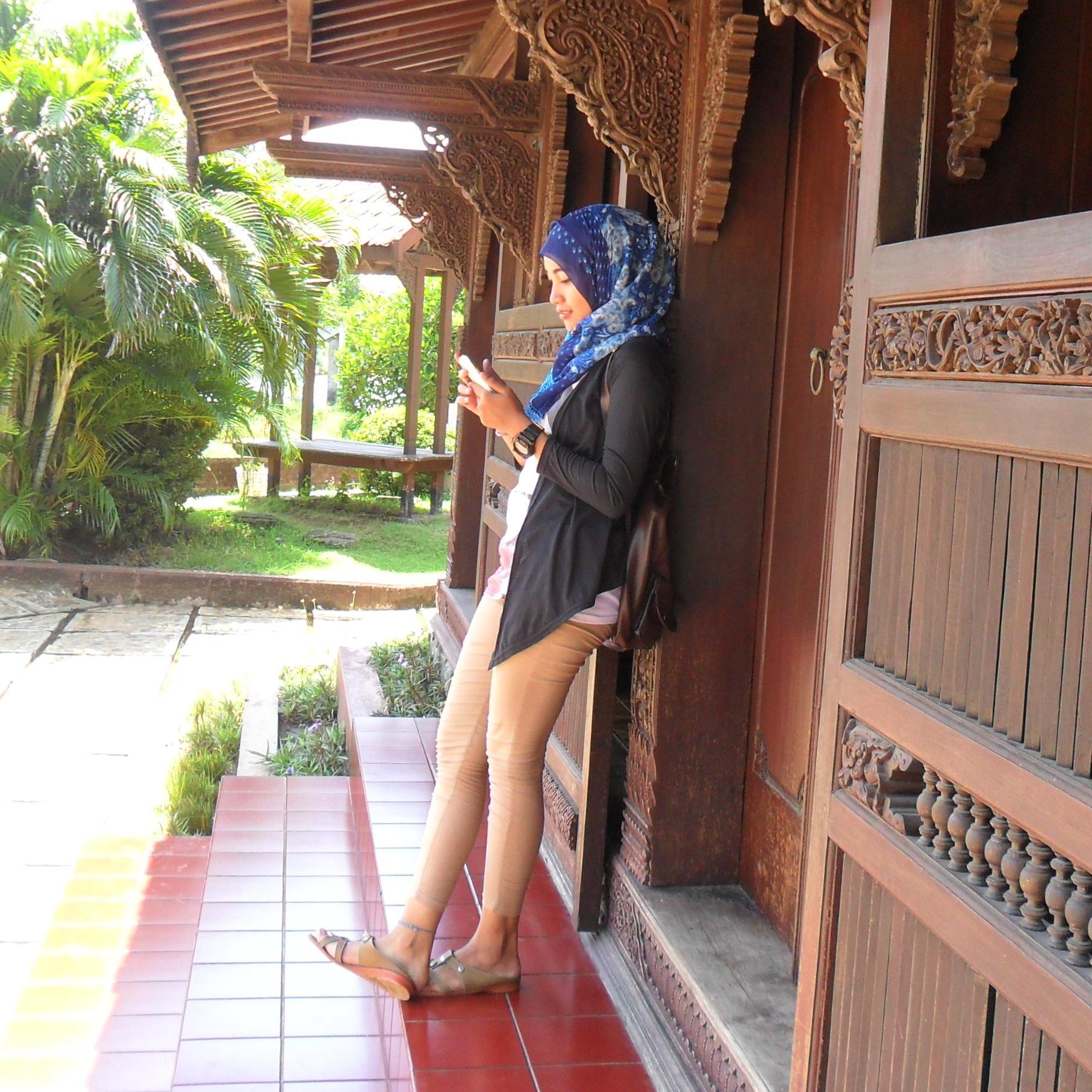 Rkn_sajaa's profile picture. sistem informasi UDINUS | TI SMK Texmaco | RC - ALAS