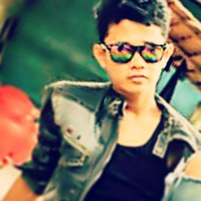 tuntaskan dulu kegagalan baru lah meraih kesuksesan..