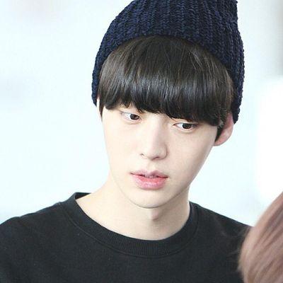 ผมอานแจฮยอนบอทรายงานตัวครับ♡ช่วยsupport and follow เยอะๆนะคราบบบ ทักทายมาได้นะครับ ขอบคุณครับ