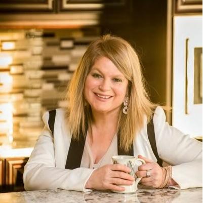 #1% of RE/MAX Agents worldwide, working with #buyers and # sellers is my speciality. Over 20 yrs professional sales experience, call today and start packing!