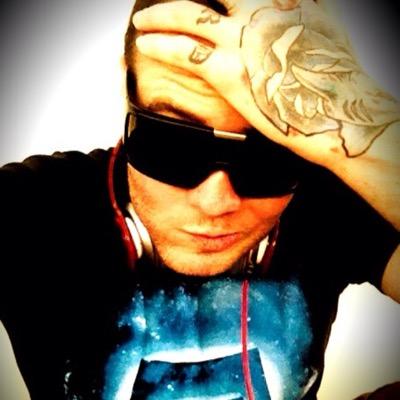 ZacZacbake's profile picture. 