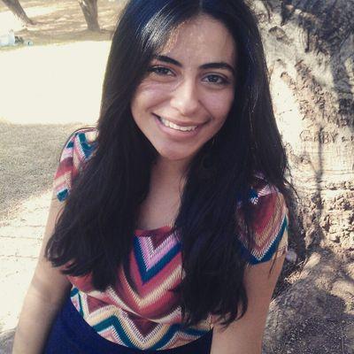 Futura Nutricionista, Mujer imperfecta, ¡amada por un Dios perfecto!.Amo los animales,el arte, leer y otras cosas más... :D