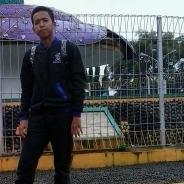 E-nergetic T-alkative B-aby. I bring smile to others ^^ 'coz as JKT48 members i bring happiness to everybody