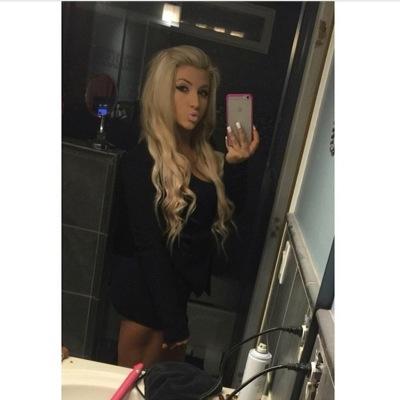 your_slut_ Profile Picture