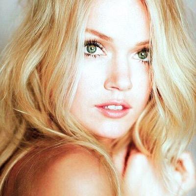 The name is Pomona, but you can call me Pom-Pom. I don't associate with anyone beneath me, but what kind of cat would? #RP #Cinderella2 #OUAT