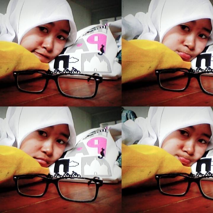 Student | Sman1 Tamansari | XI-SOS 3 | INVITE: 5301F847 | 290498 :) My birthdays ^_^