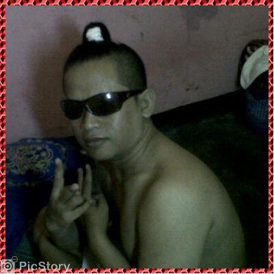 Terangi dunia dengan senyuman :D