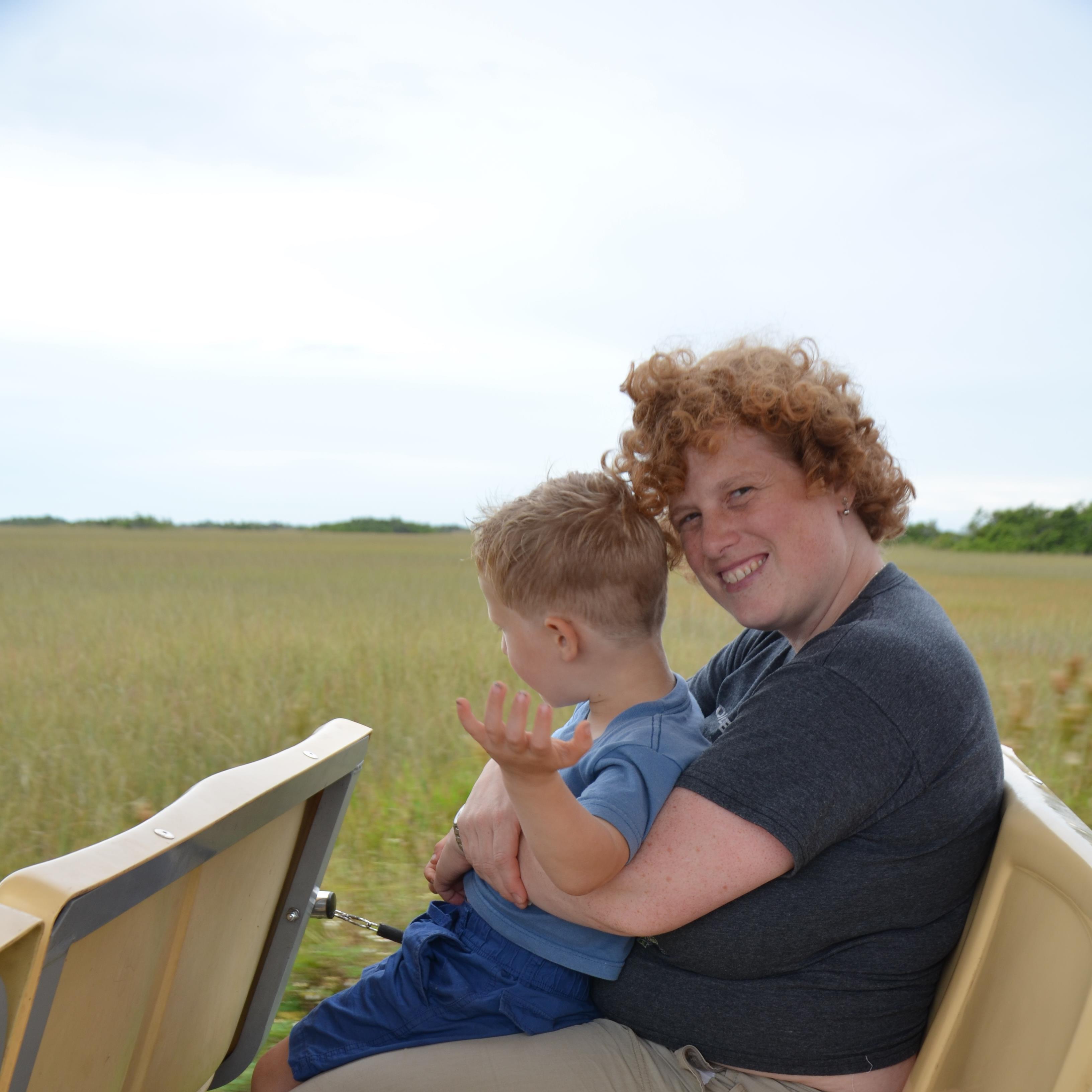 DutchRedPanda's profile picture. Yuri, travelling, cooking, baking, Canada, historian, music lover