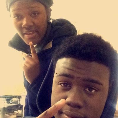 BE : MYSELF,LOVE,LIVE ⛽️⛽️⛽️⛽️⛽️⛽️ GAS WITHOUT THE TANK BLESSING TO THE WORLD TO ON THAT ASS
