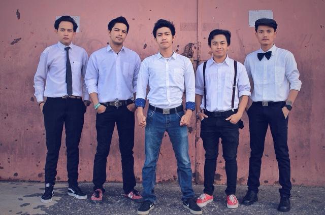 POP PUNK!
@IkhsanSyafrian @enoeFR @afniT18 @PrimaSetiiawan @ArieHanggara_

Booking Contact : +6281266222694 (Tapang)
Youtube : https://t.co/z5Du7TVzzQ