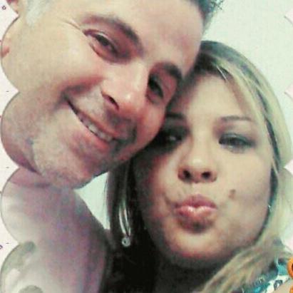 Ele, é o Rei, ele o Senhor a ale a gloria...