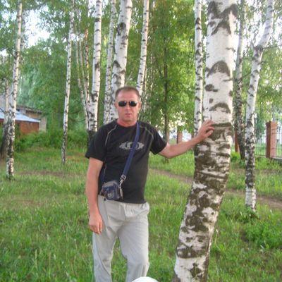 Грузоперевозки
по Ижевску и по Удм.республике
 квартирные переезды  услуги грузчиков
тел: 8(912)015-69-18 ; 8(912)029-57-94