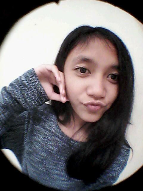 Dsc_cecedewi's profile picture. path: Dewisuci Cy/ig: dscecedewi