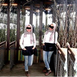 Ig: widiazharw. Line: widiaazhar. Twitter: @Widiaazharr