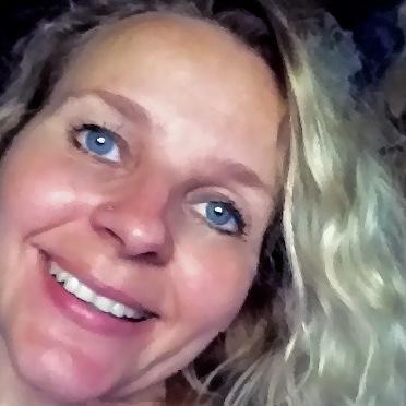 ONE ON ONE STRENGTH TO AWAKEN HEALING INTENSIVE RETREATS
                        REVEAL THE NATURAL HEALER WITHIN