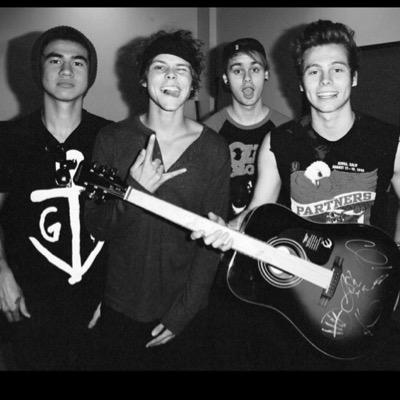 Free follow from @rawritsashleyw so follow my main: @rawritsashleyw and my instagram @rawritsashleyw also using this account to vote 5SOS!!! #vote5sos #KCA