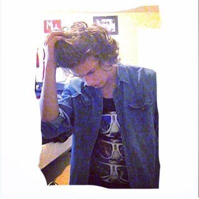 Hi, I apparently look like Harry Styles, lol. If you're still reading then you're perfect! Wanna know who else is perfect? My followers!