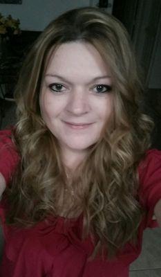 Web Developer Manager: Mother of 4 boys : Loves music, dancing and skating/boarding