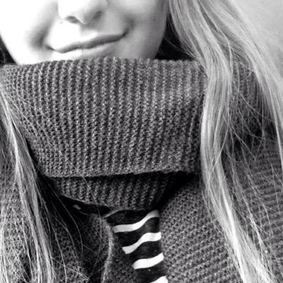 emily_dicker's profile picture. 