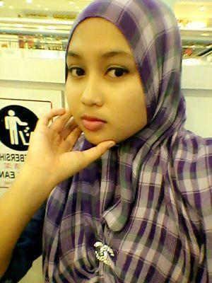 cool_nabilah's profile picture. love myself first.. then love others ..