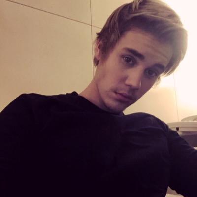 boy belieber. country music fanatic.