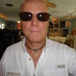 finsupssiaco's profile picture. 