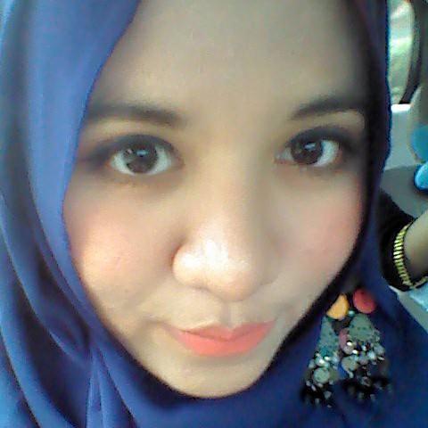 ALLAH IS MY LORD ♥• Yellow addict• I'm a princess, not cause I have a prince but cause my father is a king ☺♥•