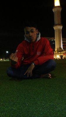 hidup indah dengan bersyukur..