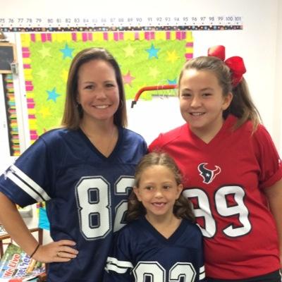 tjohmart's profile picture. 