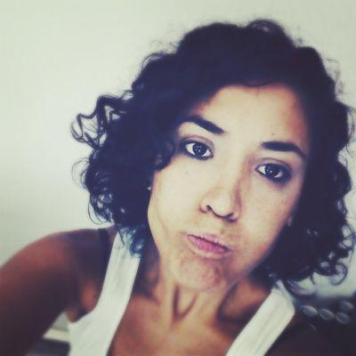 Kellyta18's profile picture. y cuando vi su sonrisa, lo supe. Esa era la sonrisa que quería ver siempre al despertar durante el resto de mi vida.