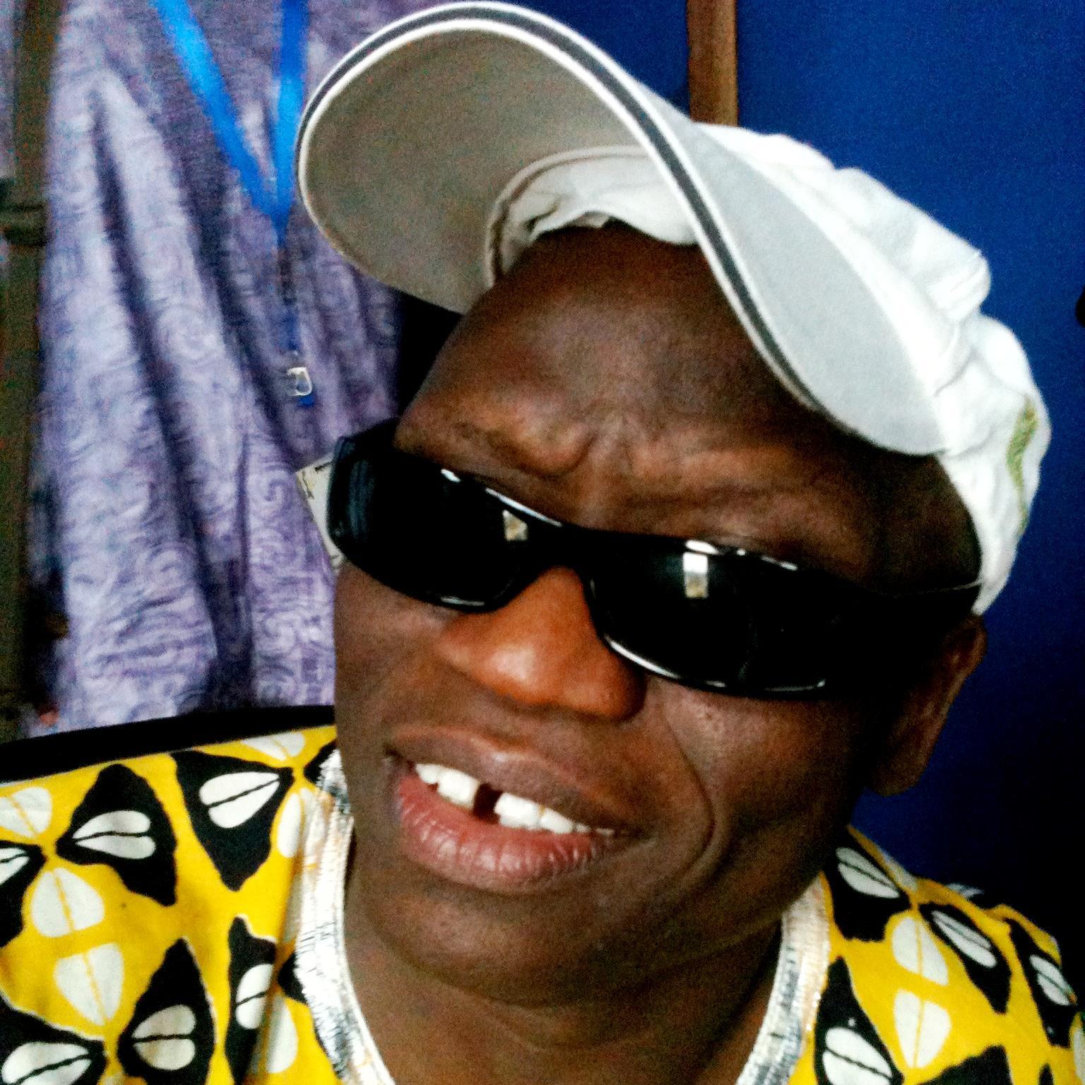 45rdlc est la structure de production des films et des musiques de Jean Odoutan. Le site https://t.co/XA1LlkxYeQ permet de mieux apprécier les oeuvres.
