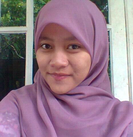IndaahRSari's profile picture. Not Active!!!