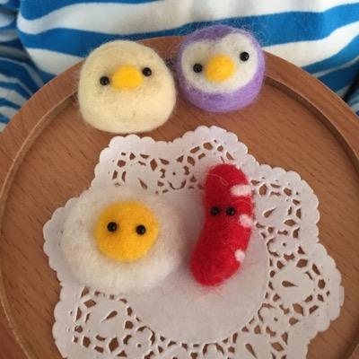すきなことは、お料理すること食べること。 なんでも何かのせいにするのはいけないね。いつか自分にかえってくる。 ちょっと休んだら前に進もう。人生たのしく。
