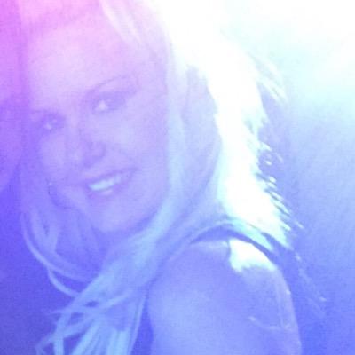 beccahenderso11's profile picture. 