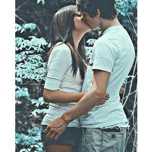 Sexy_Lizza's profile picture. Liz Taylor, I am 17, and in Love with no one yet, and i am pregnant.