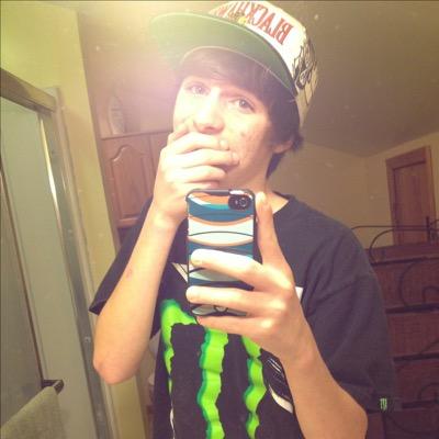 i love skateboarding football basketball and my fav tv show is the walking dead