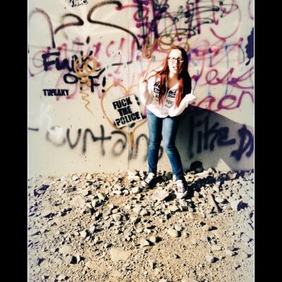 15 years young~Taken❤️8/3/14~BestFriend @TyoRaven~Young&Recklessly in Love~Black is my happy color