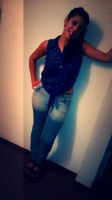 Cuándo se pone difícil es cuando más hay que luchar~ Si vale la pena, NO será fácil..