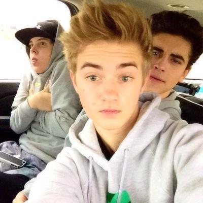 hi i like 5 es oh es