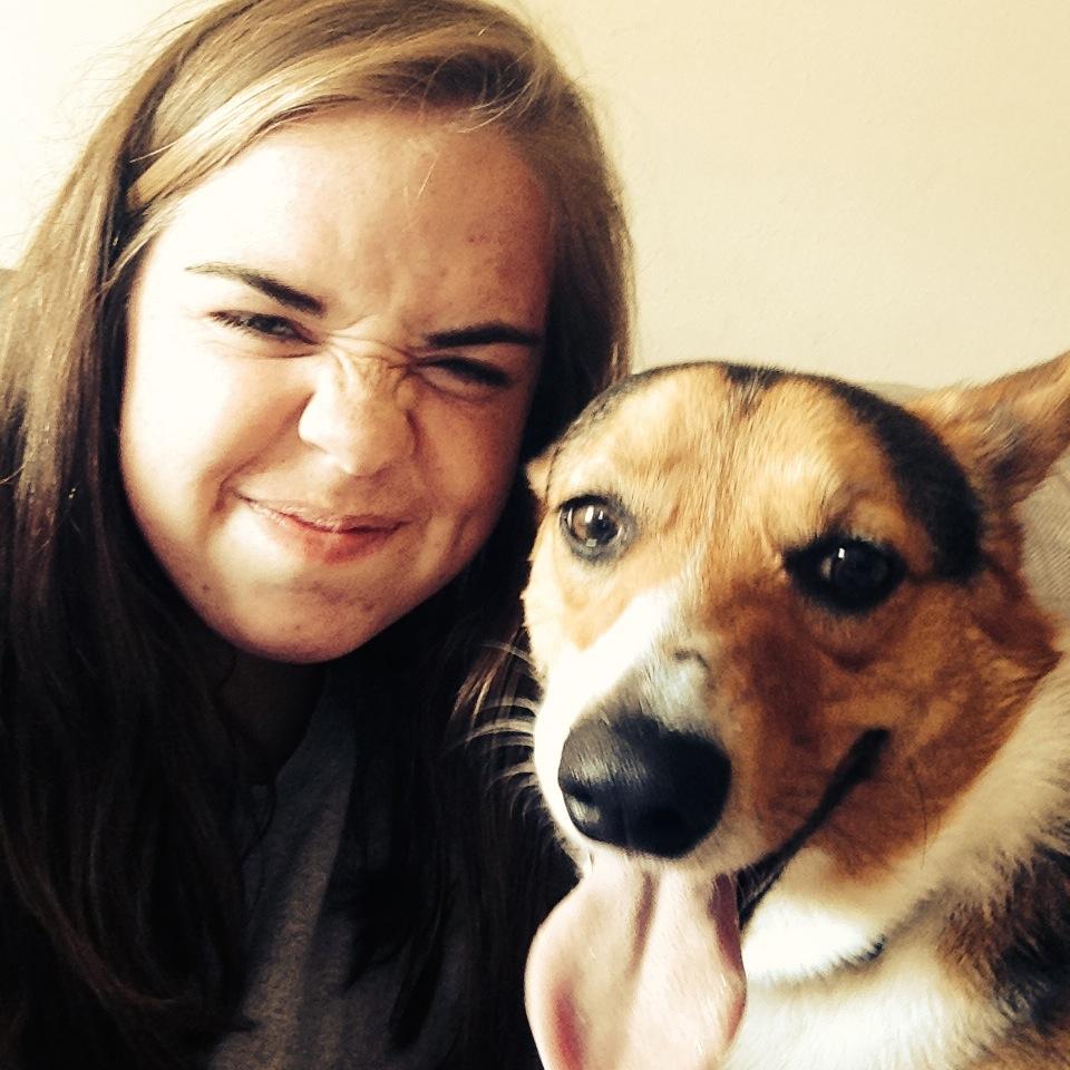 kate_craddock's profile picture. Not all that wonder are lost 🐝