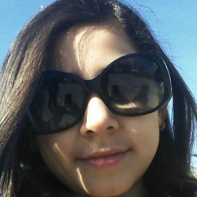 SimplyFablous's profile picture. 