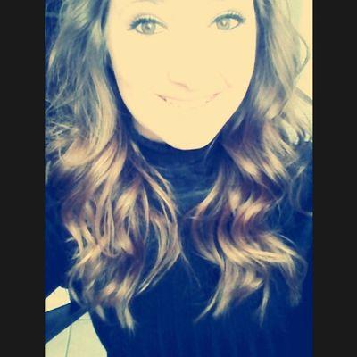 Small town livin', huntin', and a fishin'. Sweet 16. c/o 2017. 2/21/2k15. Follow me!