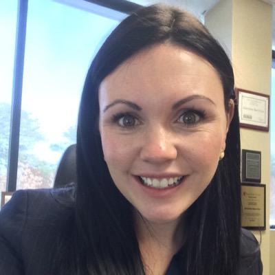 Recruiter for @EHCareersGo on Long Island, Graduate of SUNY Oswego @oswegoalumni. Tweeting abt life, office life, opportunities & interview tips